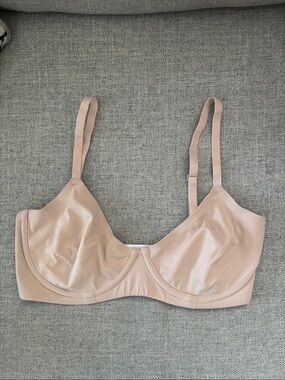 SKIMS Fits Everybody Unlined Demi Bra 32DD
